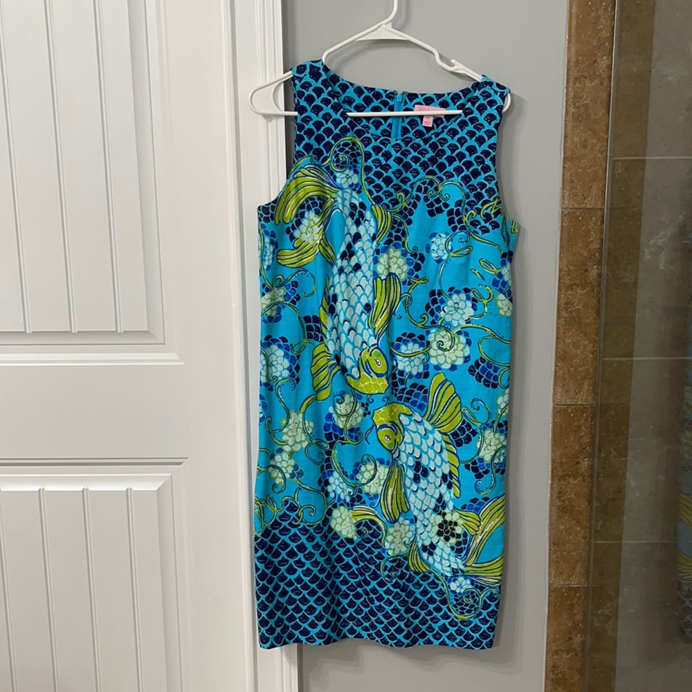 Lilly Pulitzer shift koi print size 10